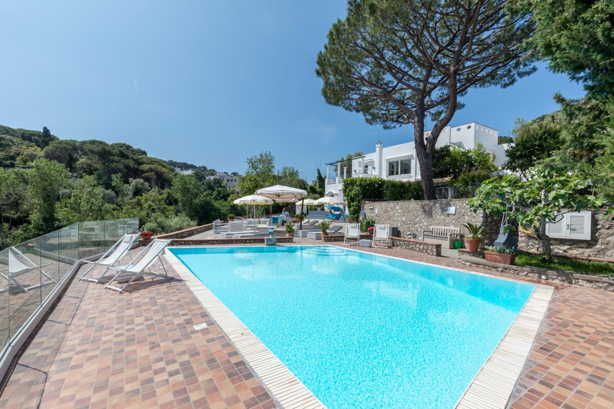 Suite Villa Carolina Капри Экстерьер фото